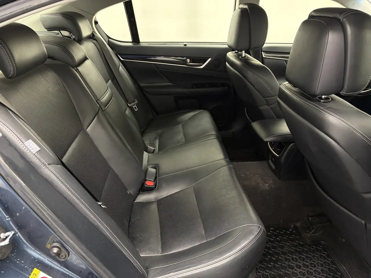 Lexus GS снимка Lexus GS