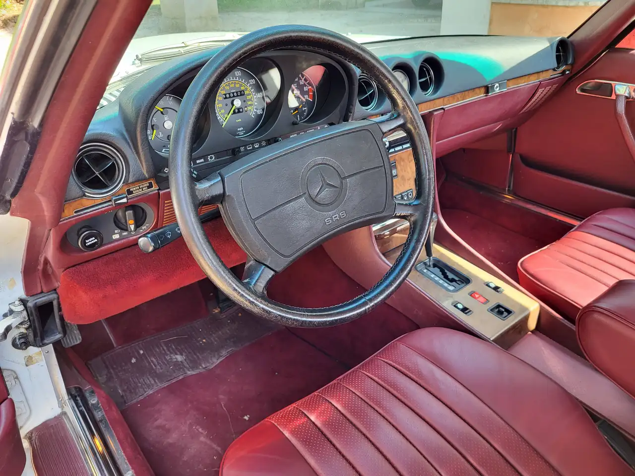 Mercedes-Benz SL 560, foto 5