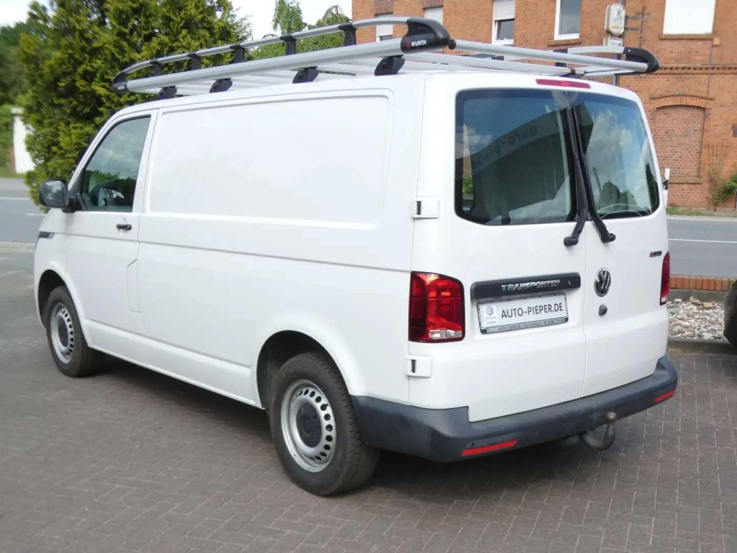 Volkswagen T6.1 Kasten 4Motion DSG AHK Navi SHZ Klima Klima Weiß - 2