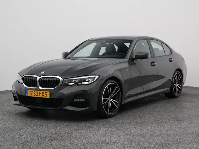 BMW 3-serie 320i Executive Edition M-Sport | 360° | AD