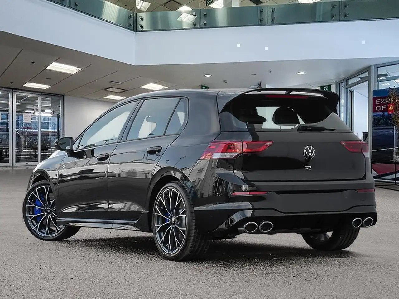 Volkswagen Golf R снимка Volkswagen Golf R