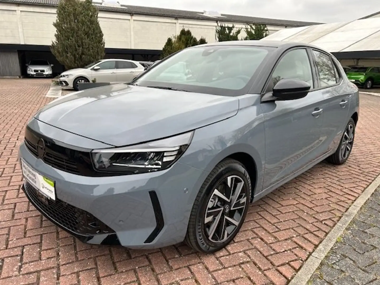 Opel Corsa GS Grau - 1
