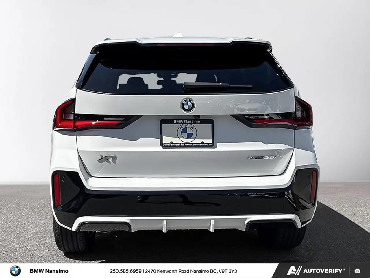 BMW X1 снимка BMW X1
