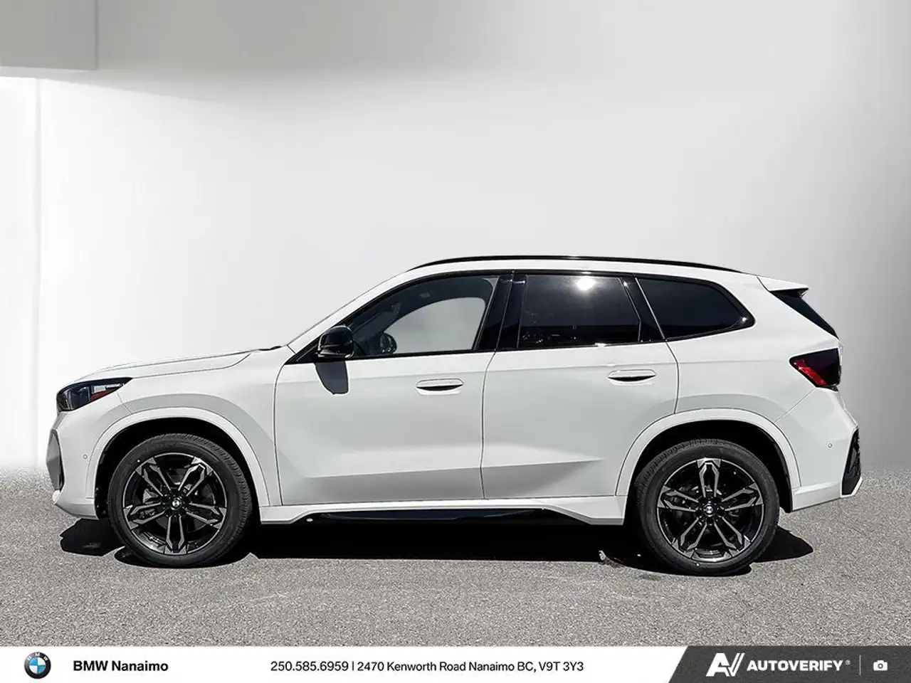 BMW X1 снимка BMW X1