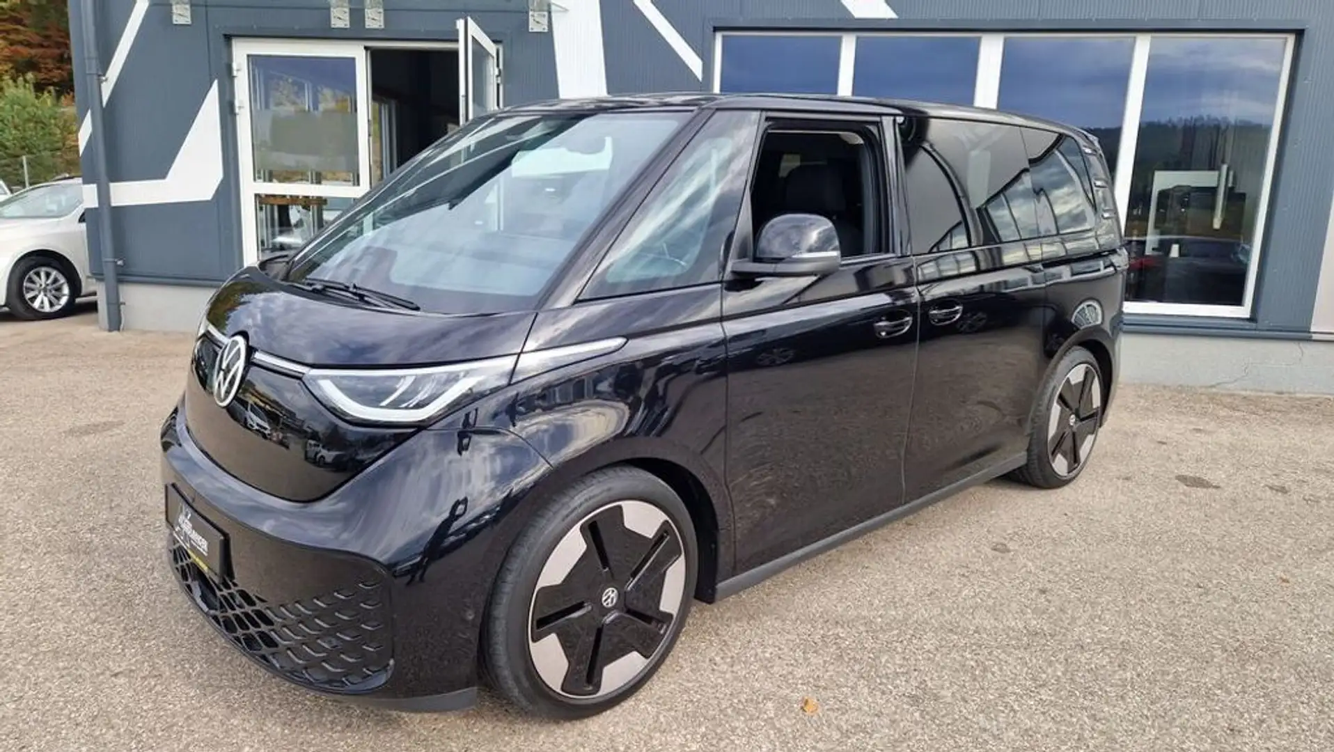 Volkswagen ID. Buzz Pro 150kWh Schwarz - 2