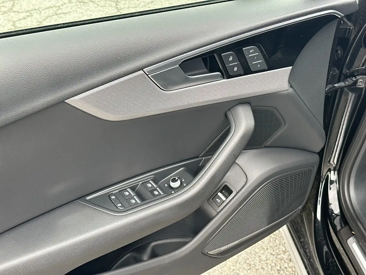 Audi A4 allroad снимка Audi A4 allroad