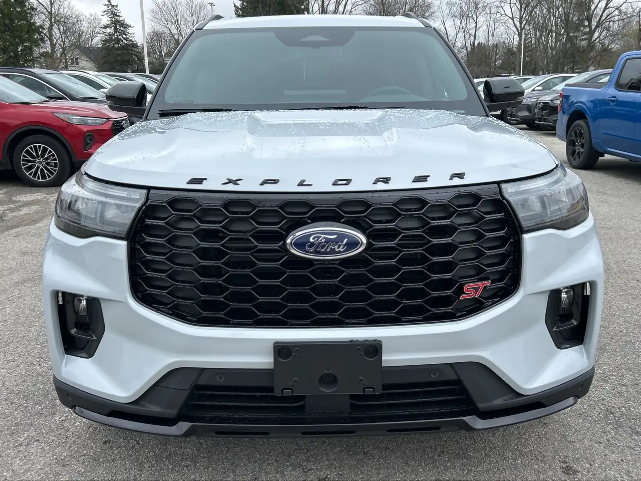 Ford Explorer снимка Ford Explorer