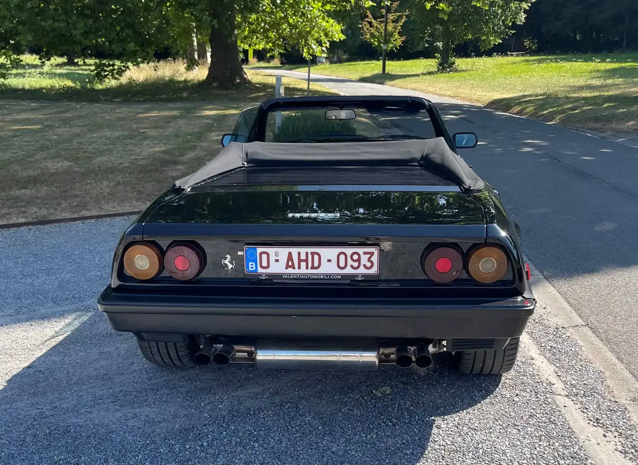 Ferrari Mondial cabriolet, foto 5