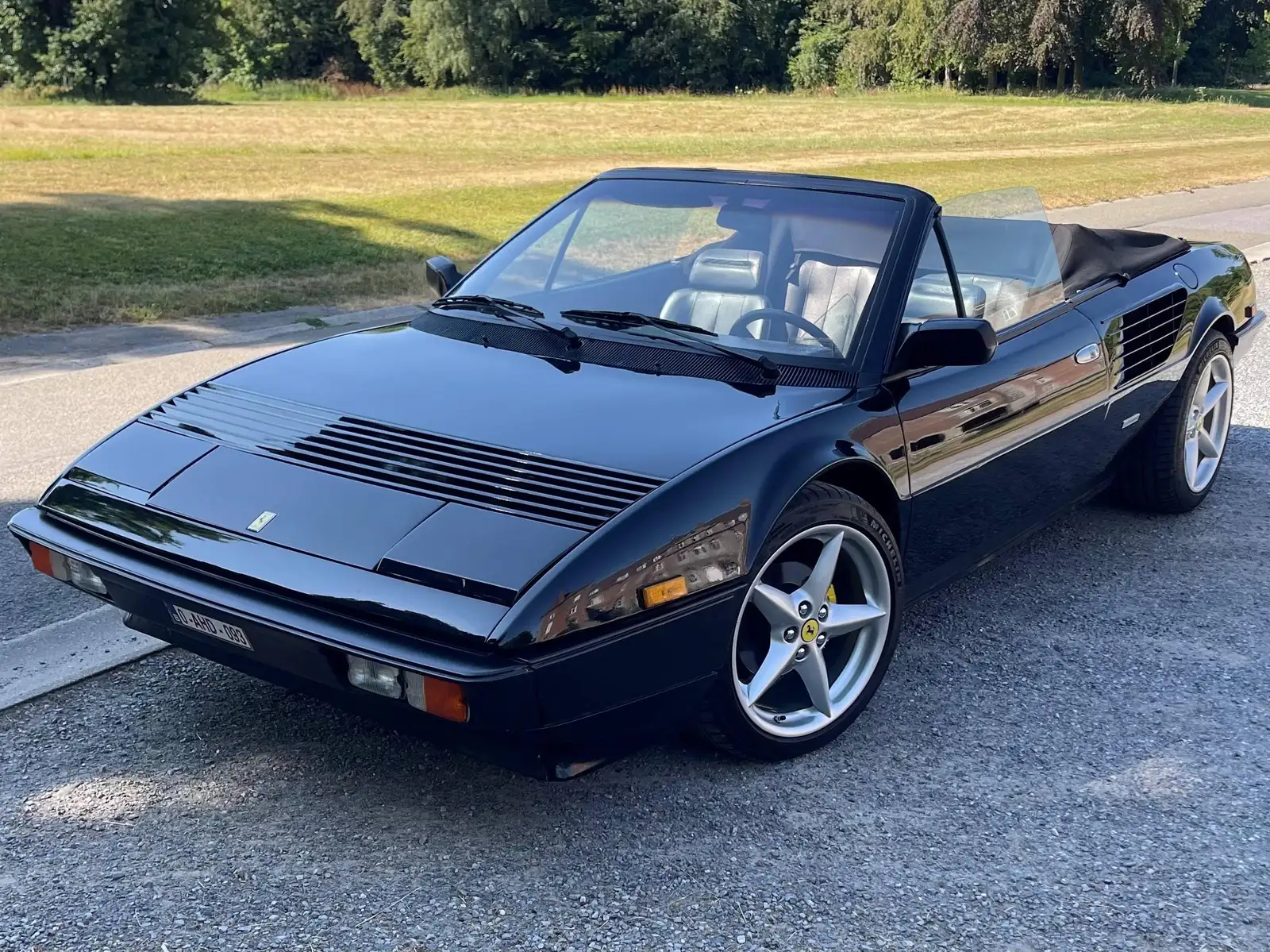 Ferrari cabriolet