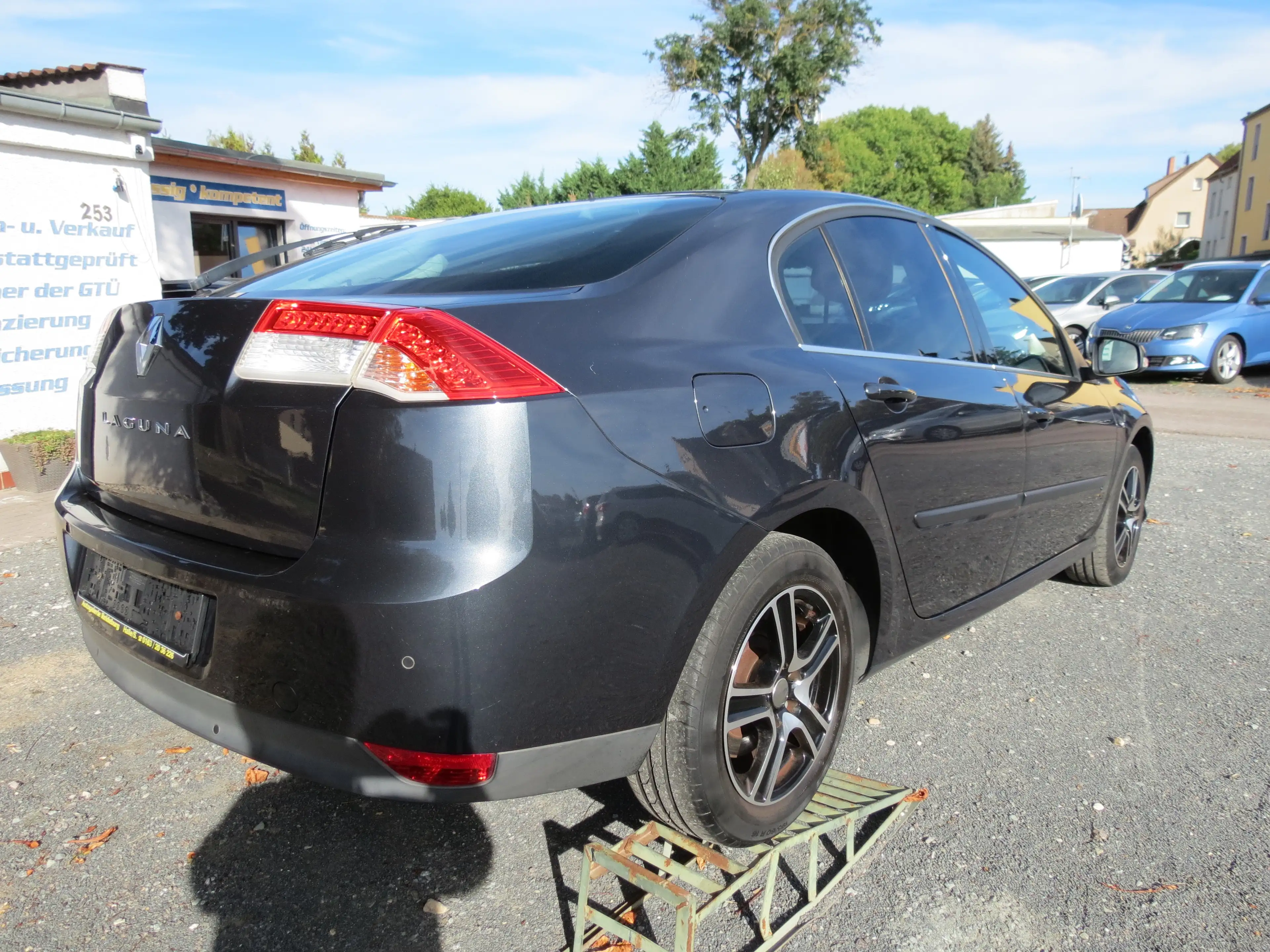 Renault Laguna Expression Lim. SR+WR!!Klimaaut.!!Temp. Alu!! — photo 7