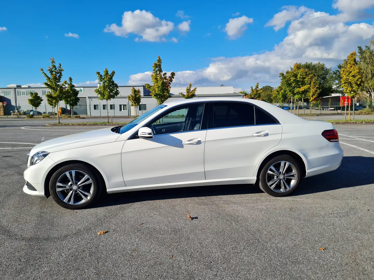 Mercedes-Benz E 200 E 200 CDI BlueTec Euro-6 Weiß - 2