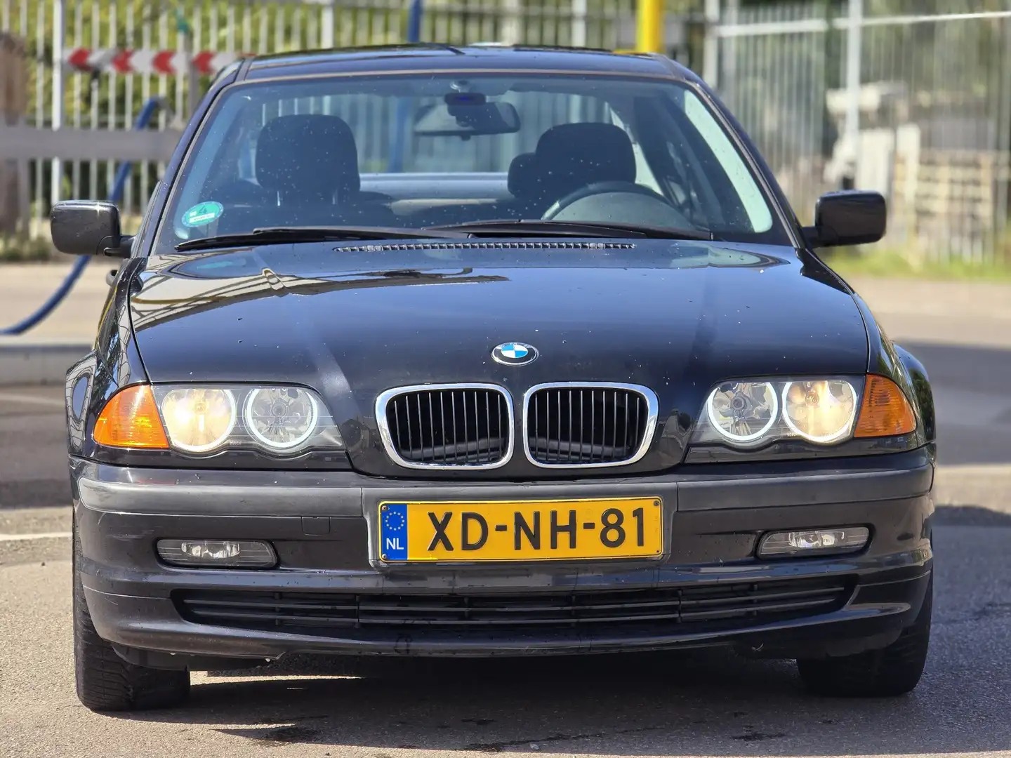 BMW 330 318i Executive Nero - 2