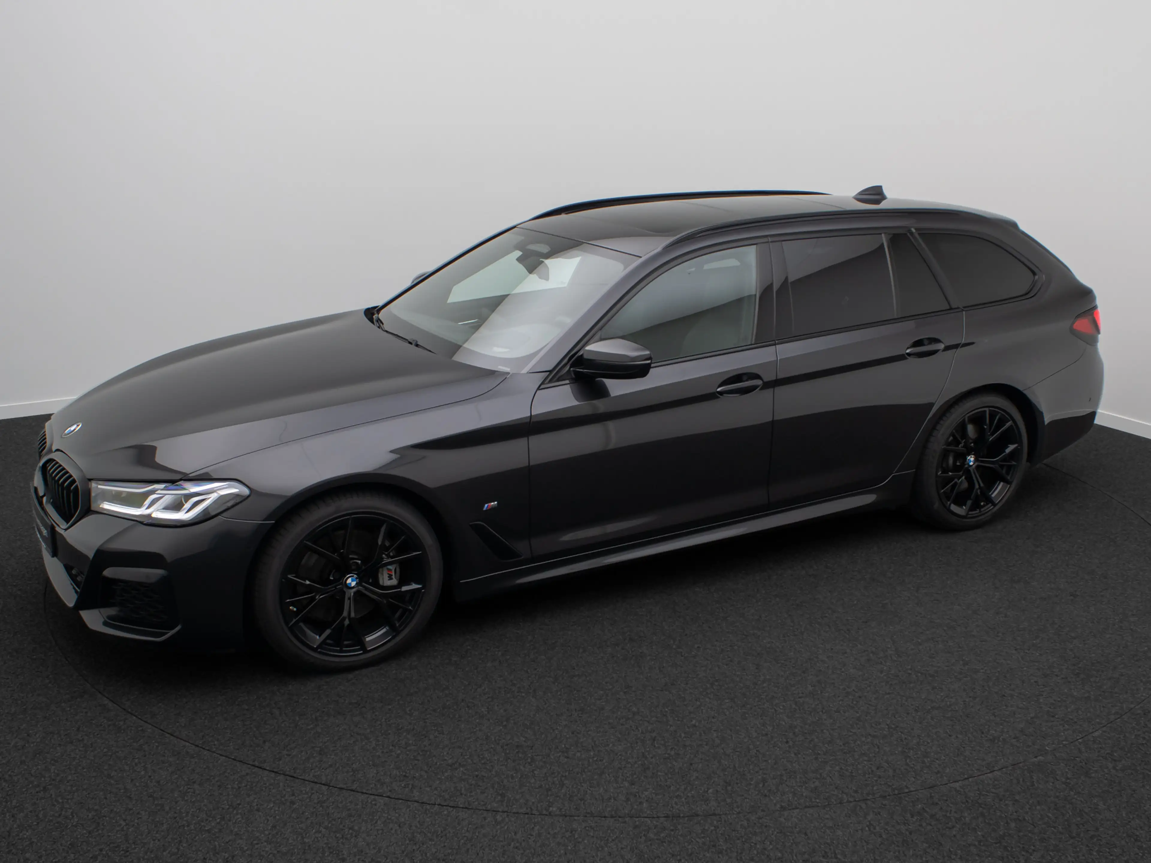 BMW 530 MSport HUD DAB Kamera AHK Panorama HiFi 19 — photo 12