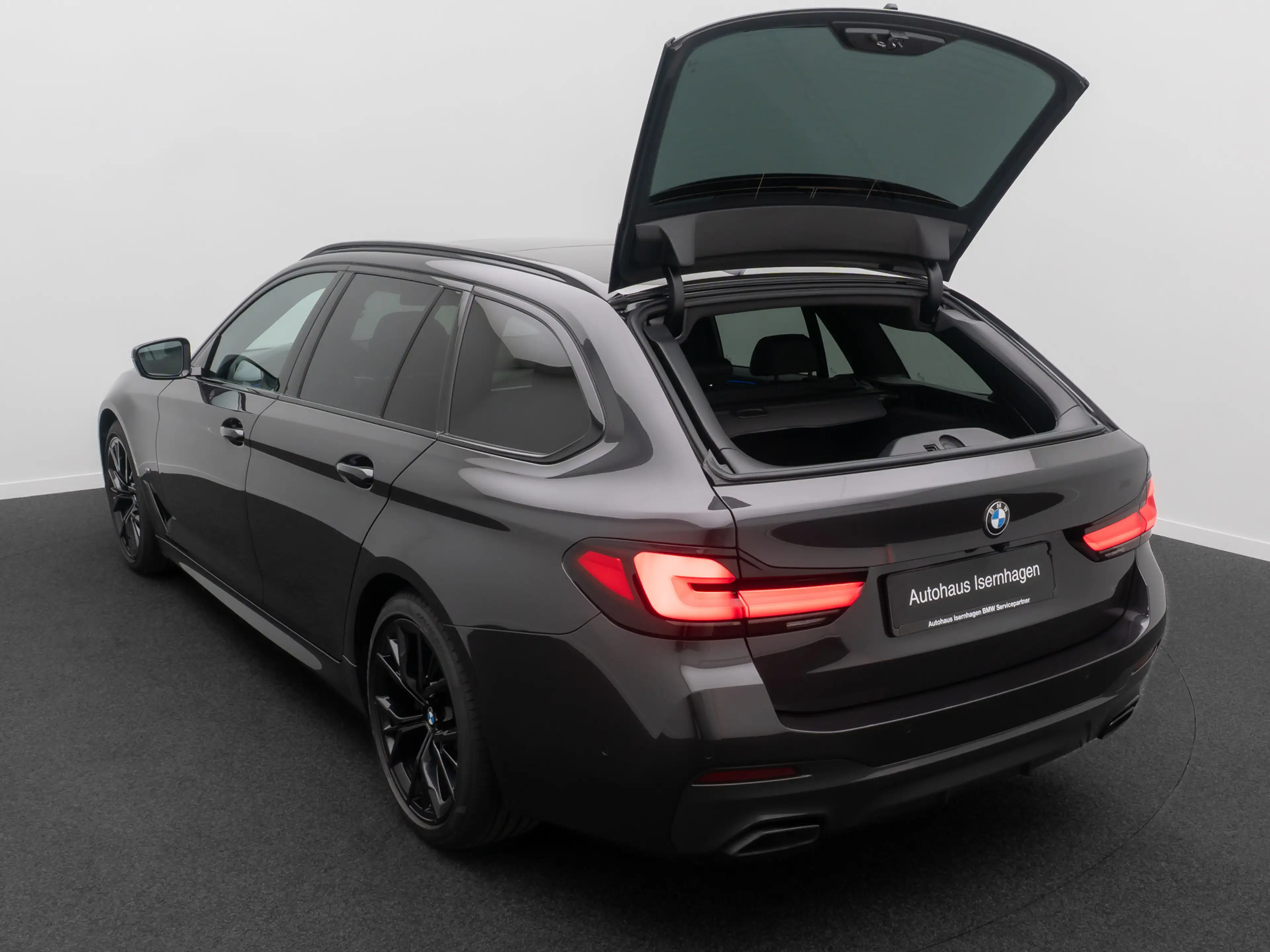 BMW 530 MSport HUD DAB Kamera AHK Panorama HiFi 19 — photo 13