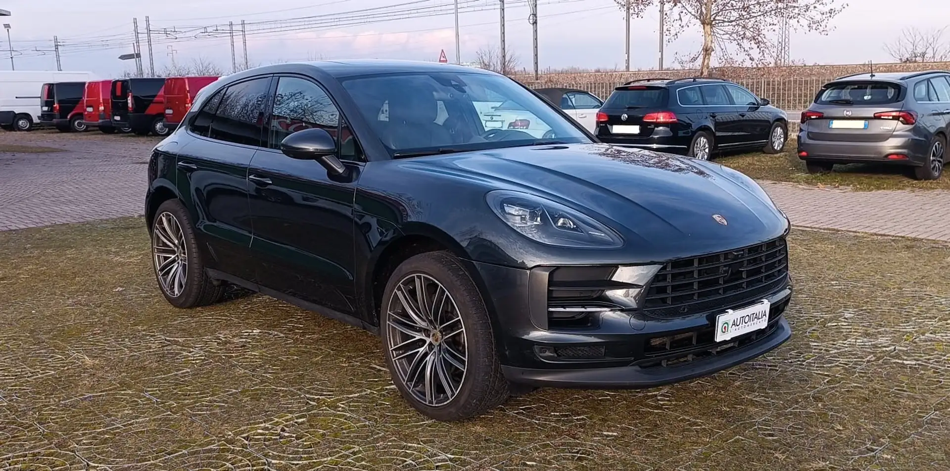 Porsche Macan Macan I 2019 2.0 245cv pdk Grau - 2
