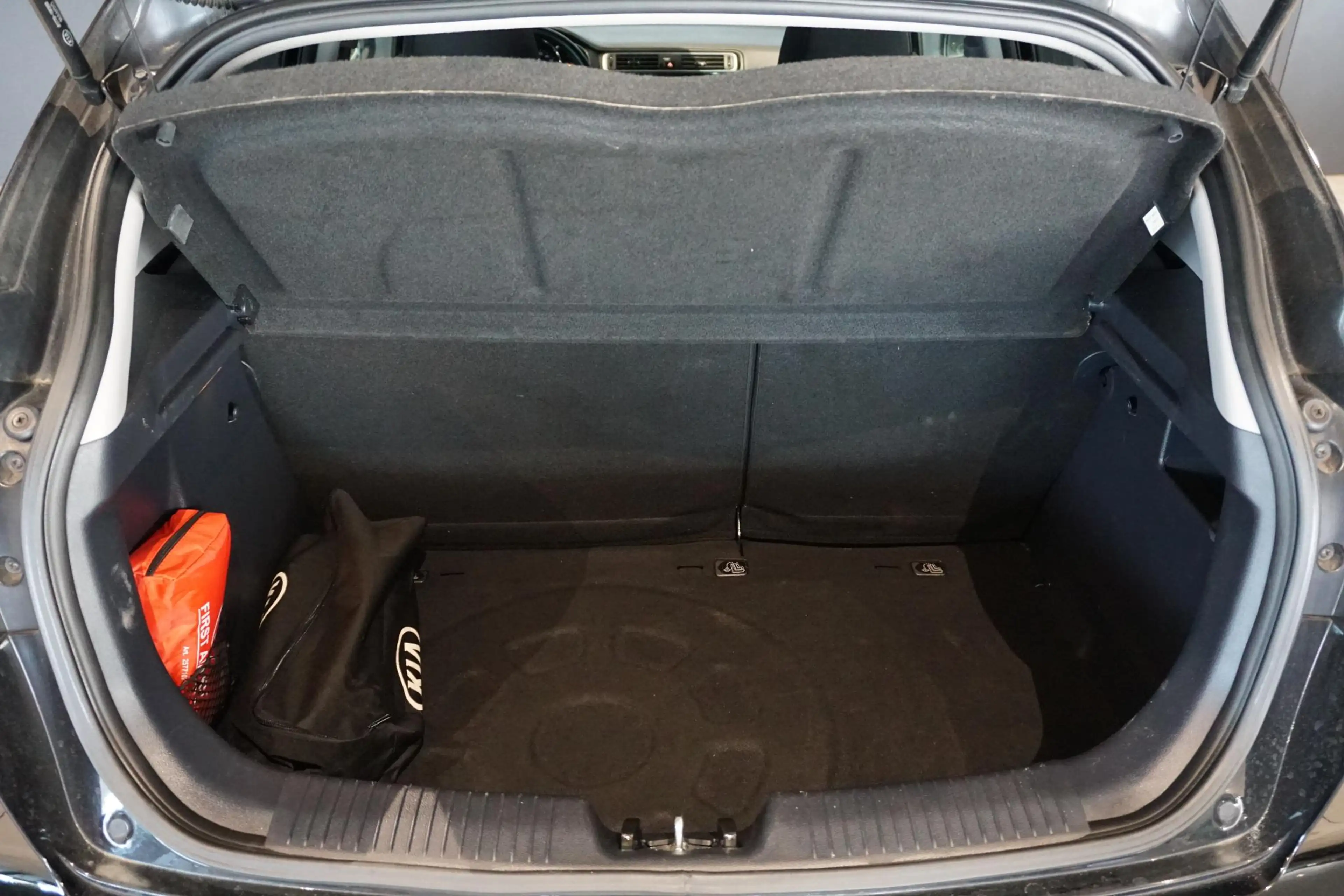 Kia Rio 1.2 CVVT DynamicLine + CAMERA / CLIMATE CONTROL / — photo 15