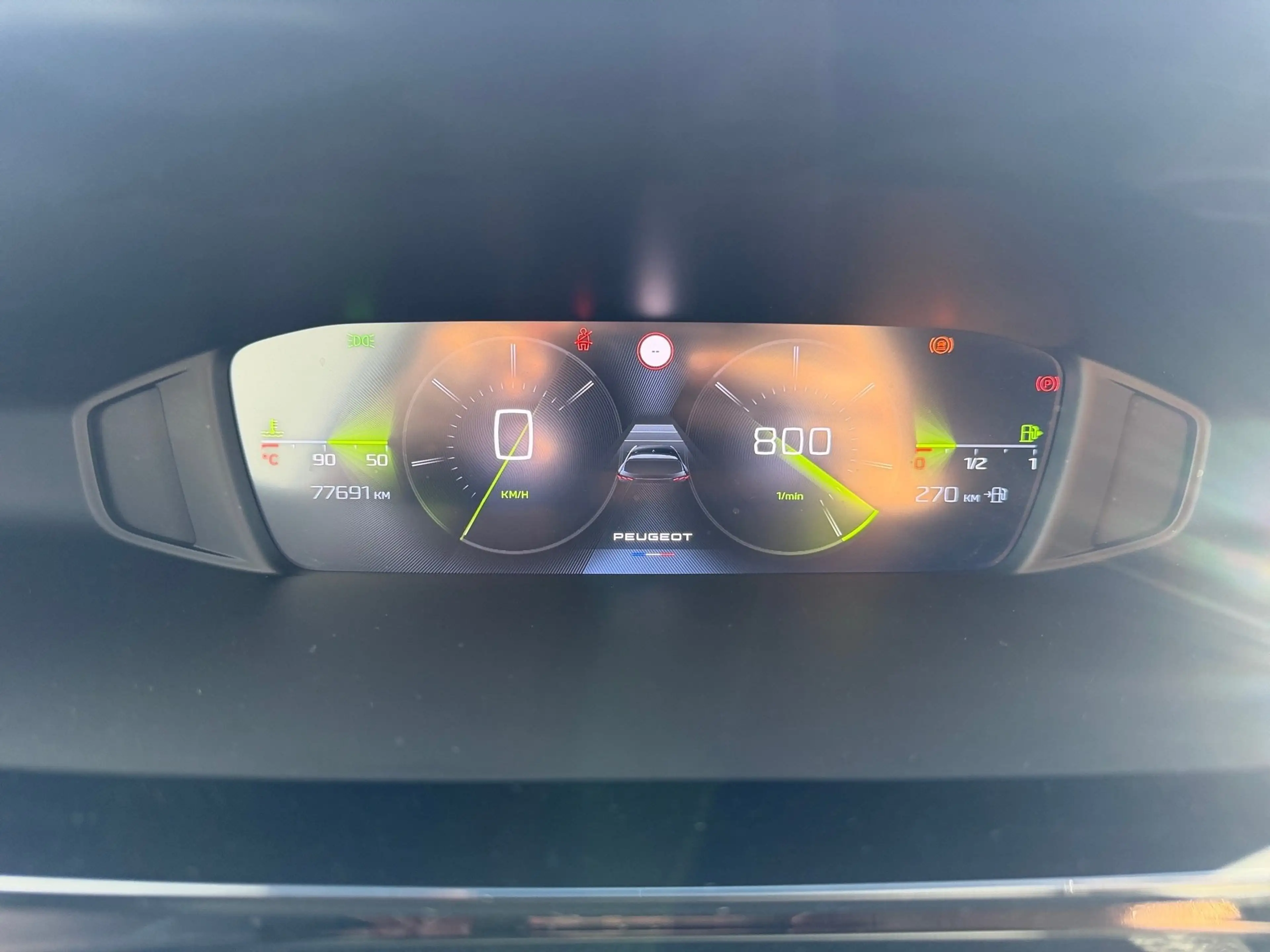 Peugeot 308 Allure Pack 130S&S — photo 10