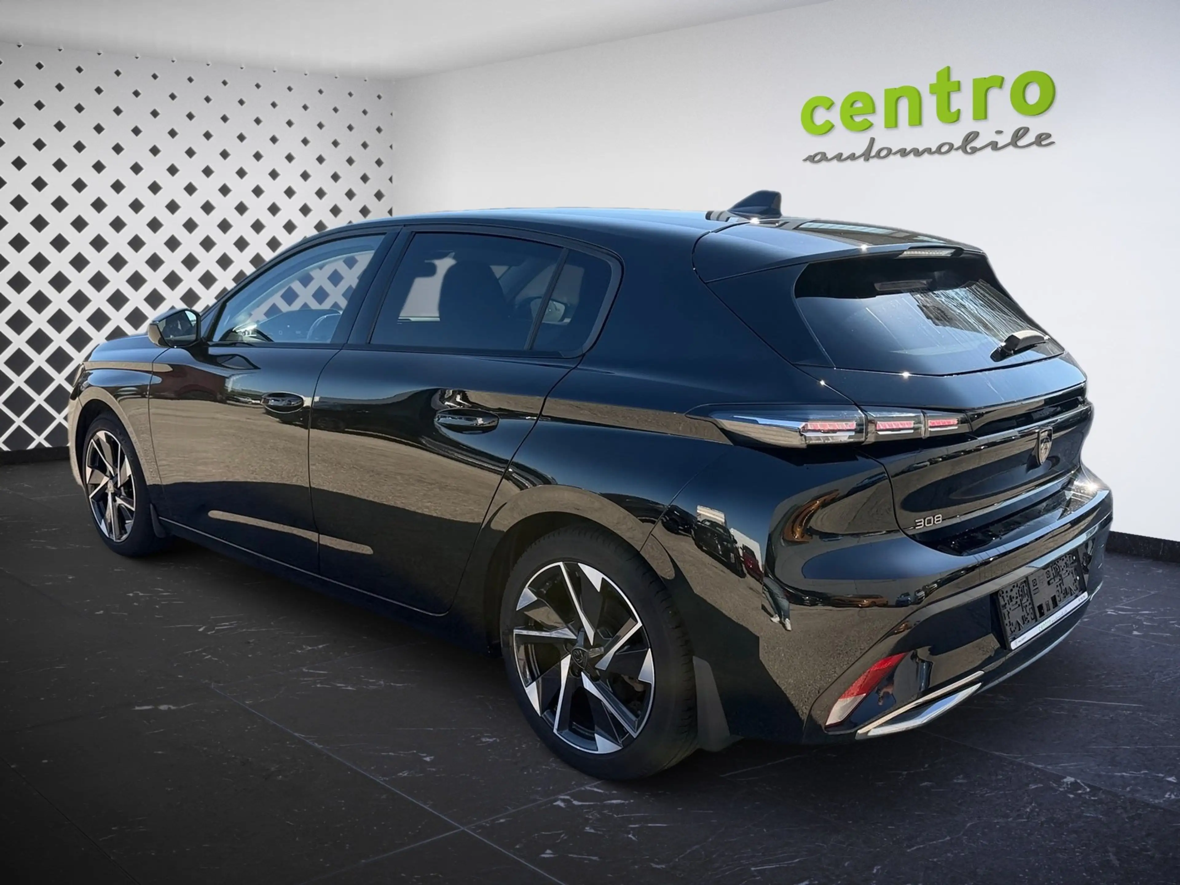 Peugeot 308 Allure Pack 130S&S — photo 5