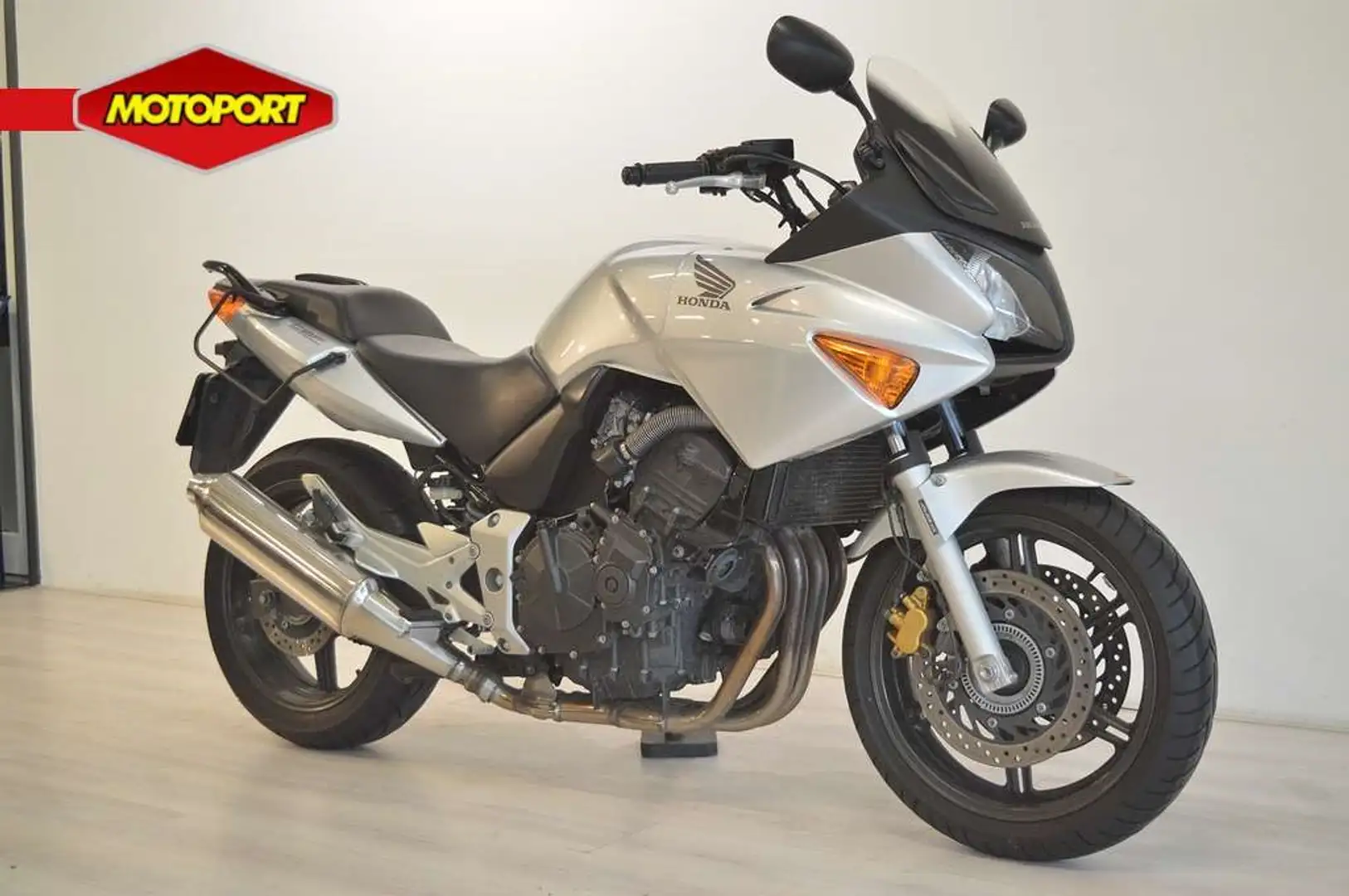 Honda CBF 600 S ABS Zilver - 2