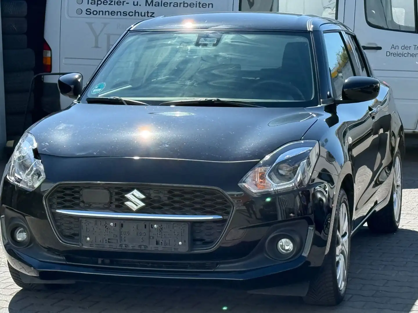 Suzuki Swift Comfort+ **Vollfahrbereit** Schwarz - 1