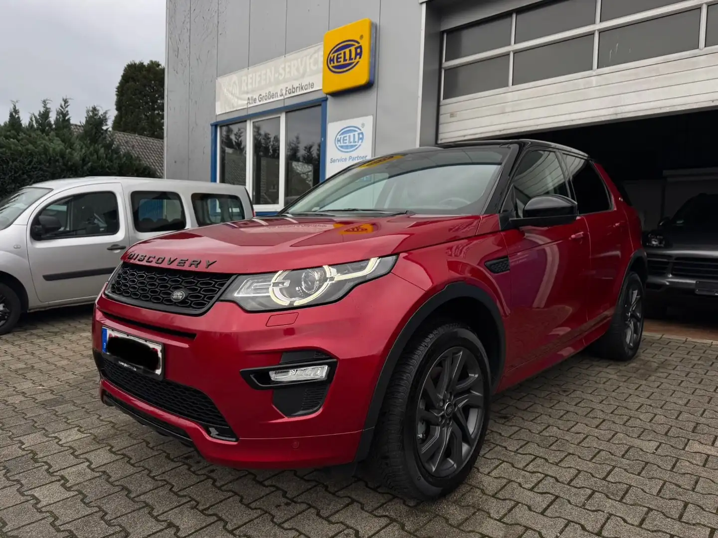 Land Rover Discovery Sport SE*DYNAMIC-PAKET SPORT SE*AWD* Rot - 1