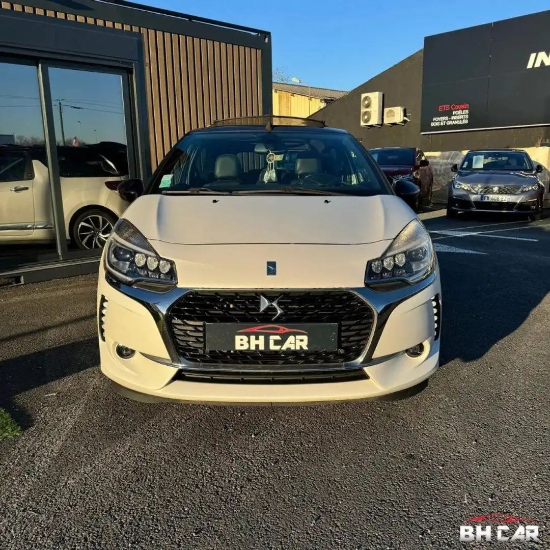 Citroen DS 3 1.2 130ch Cabriolet GIVENCHY LE MAKEUP Distri OK Beyaz - 2