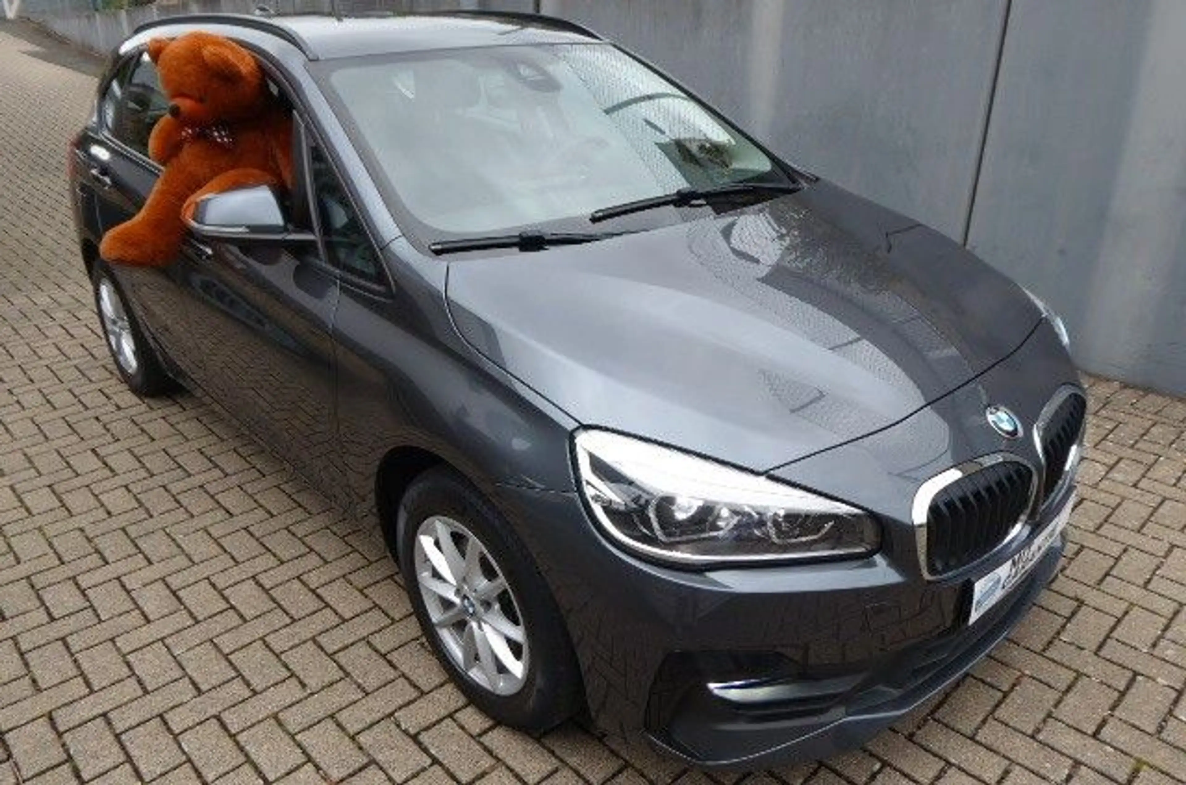 BMW 216 nur 4,1 L Verbrauch — photo 3