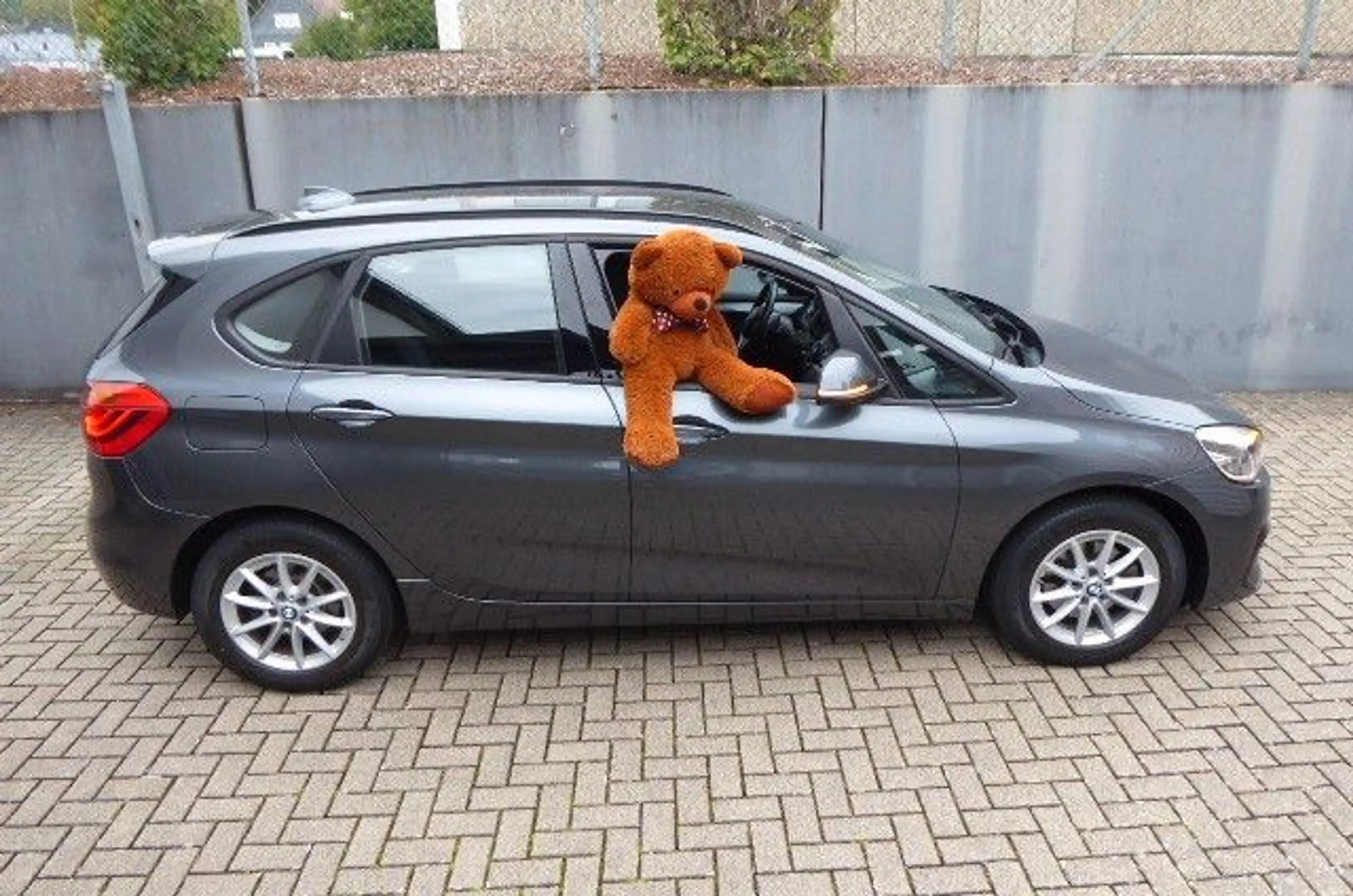 BMW 216 nur 4,1 L Verbrauch — photo 9