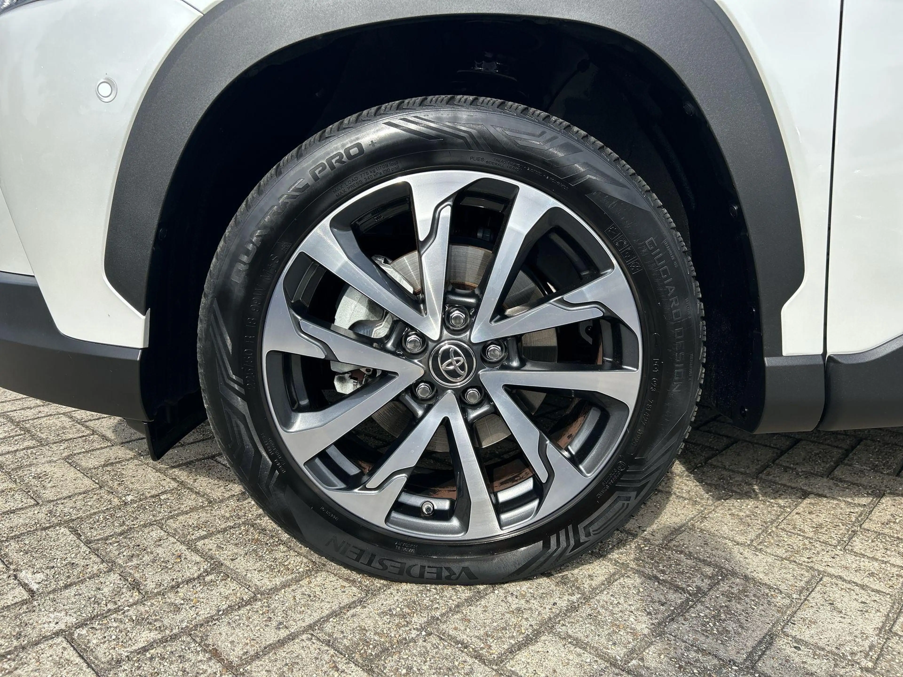 Toyota Corolla Cross Hybrid 200 Executive | Rijklaar | Dealeronderhoude — photo 11