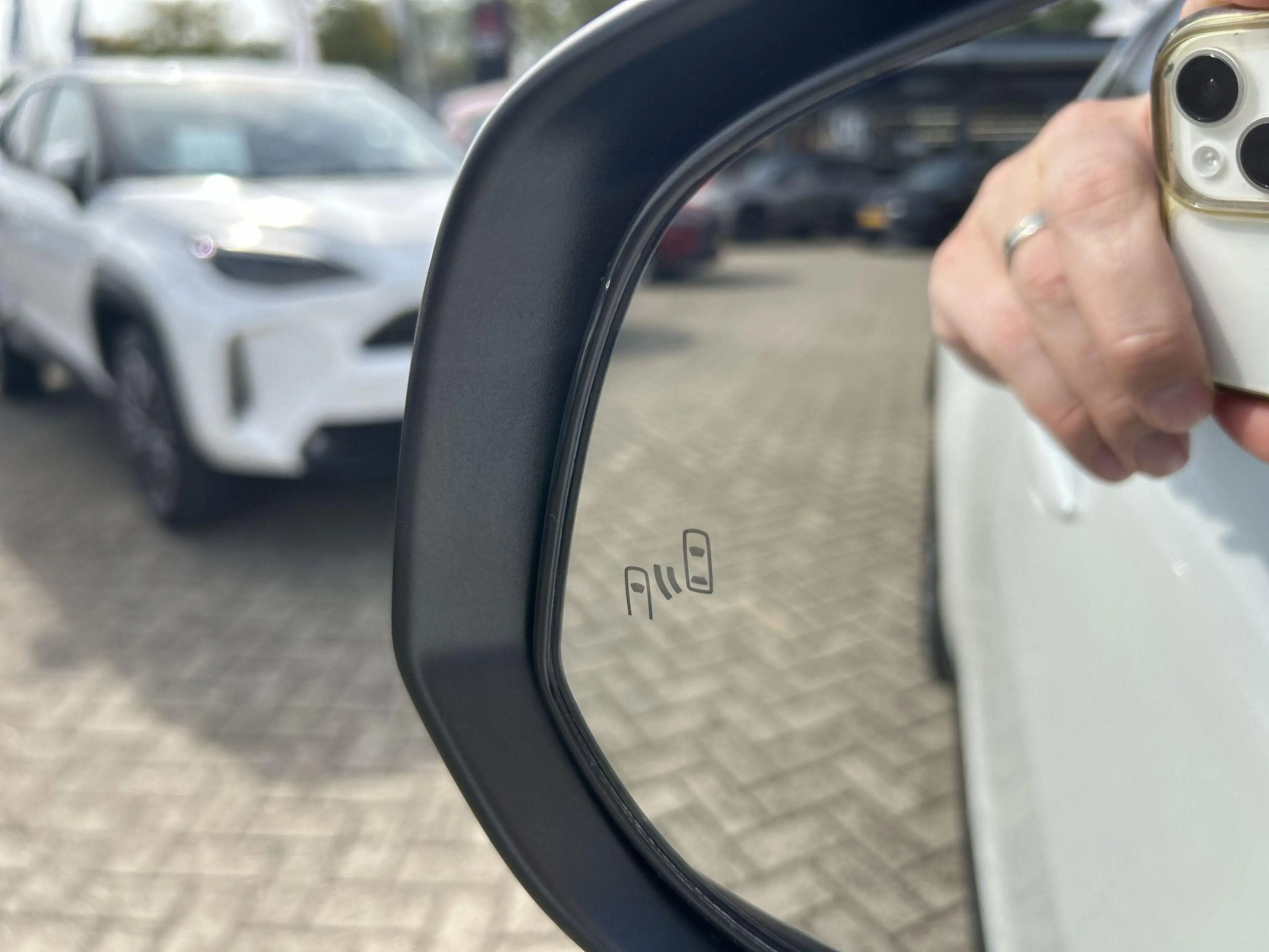 Toyota Corolla Cross Hybrid 200 Executive | Rijklaar | Dealeronderhoude — photo 14
