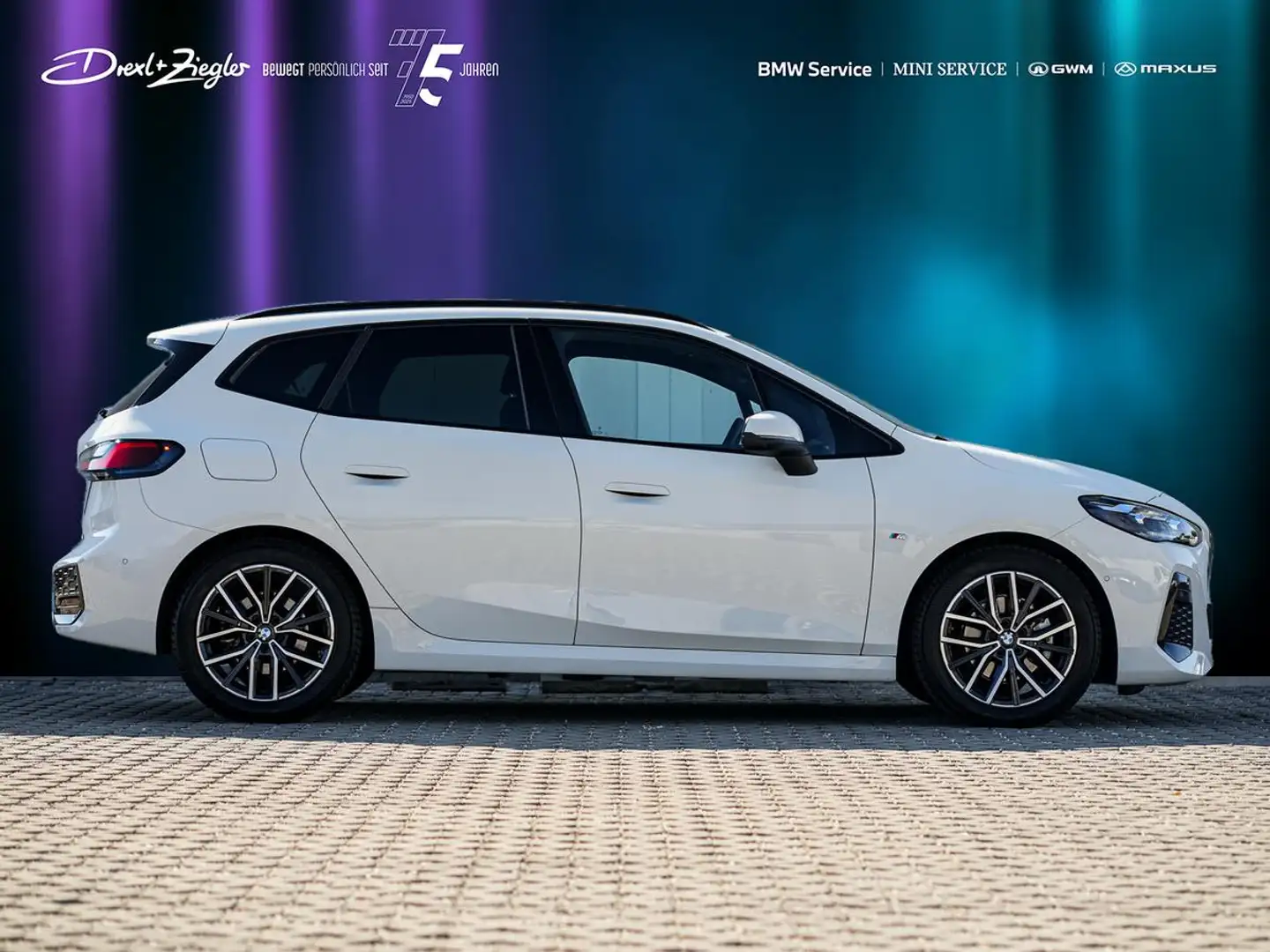 BMW 220 220d Active Tourer M-Sport AHK PANO HuD H&K 360° Weiß - 2
