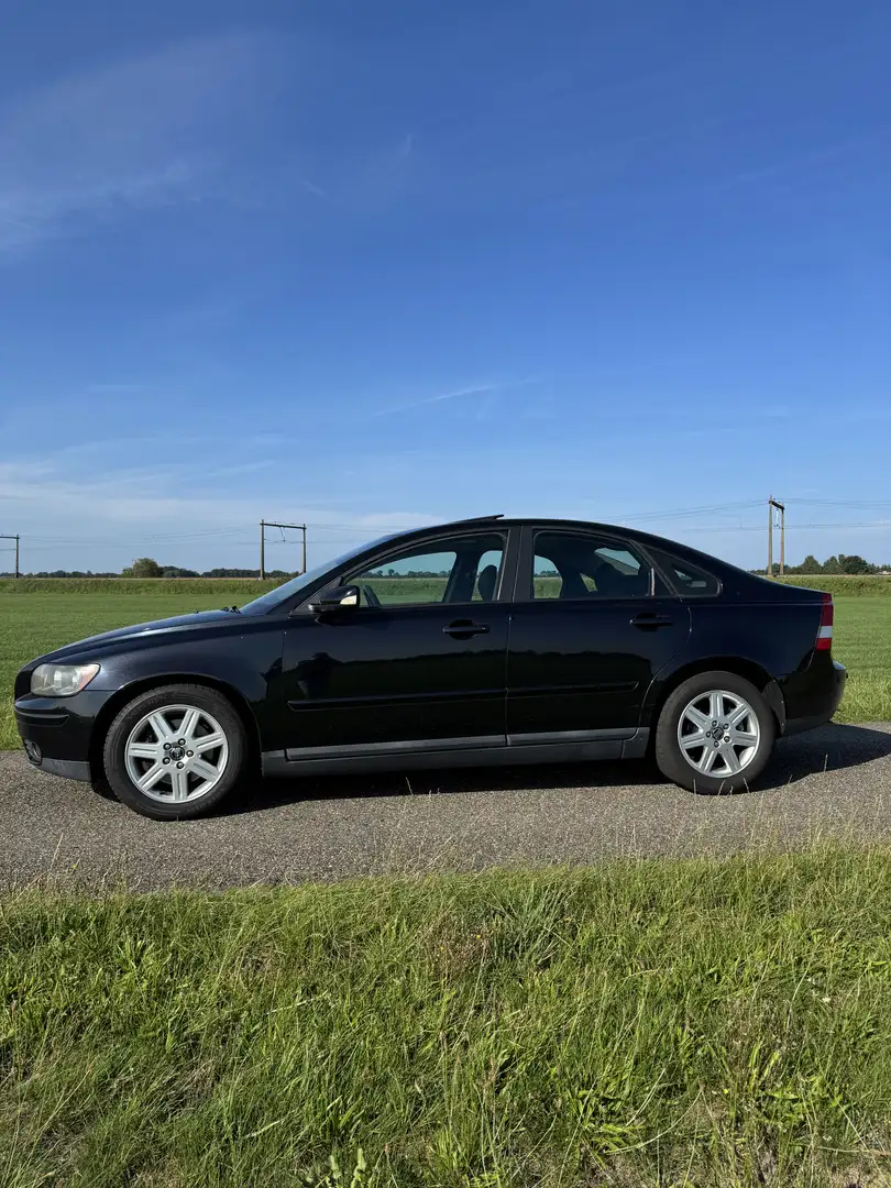 Volvo S40 2.4i Momentum Zwart - 2