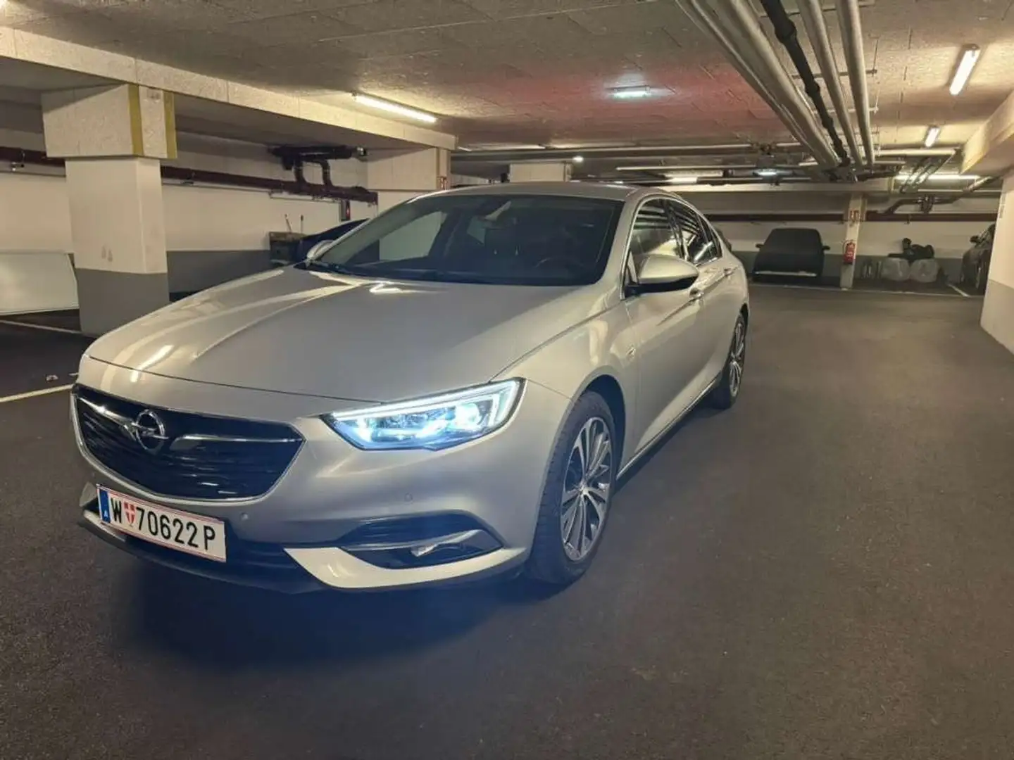 Opel Insignia Insignia Grand Sport 1,5 Turbo Dir. In. Dynamic Silber - 1