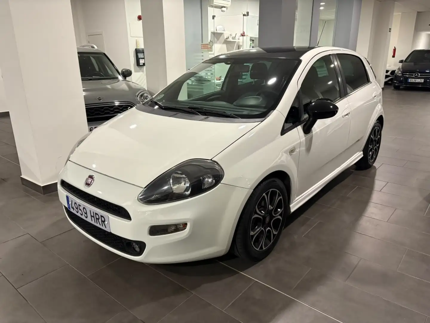 Fiat Punto 1.3Mjt Easy Blanco - 1
