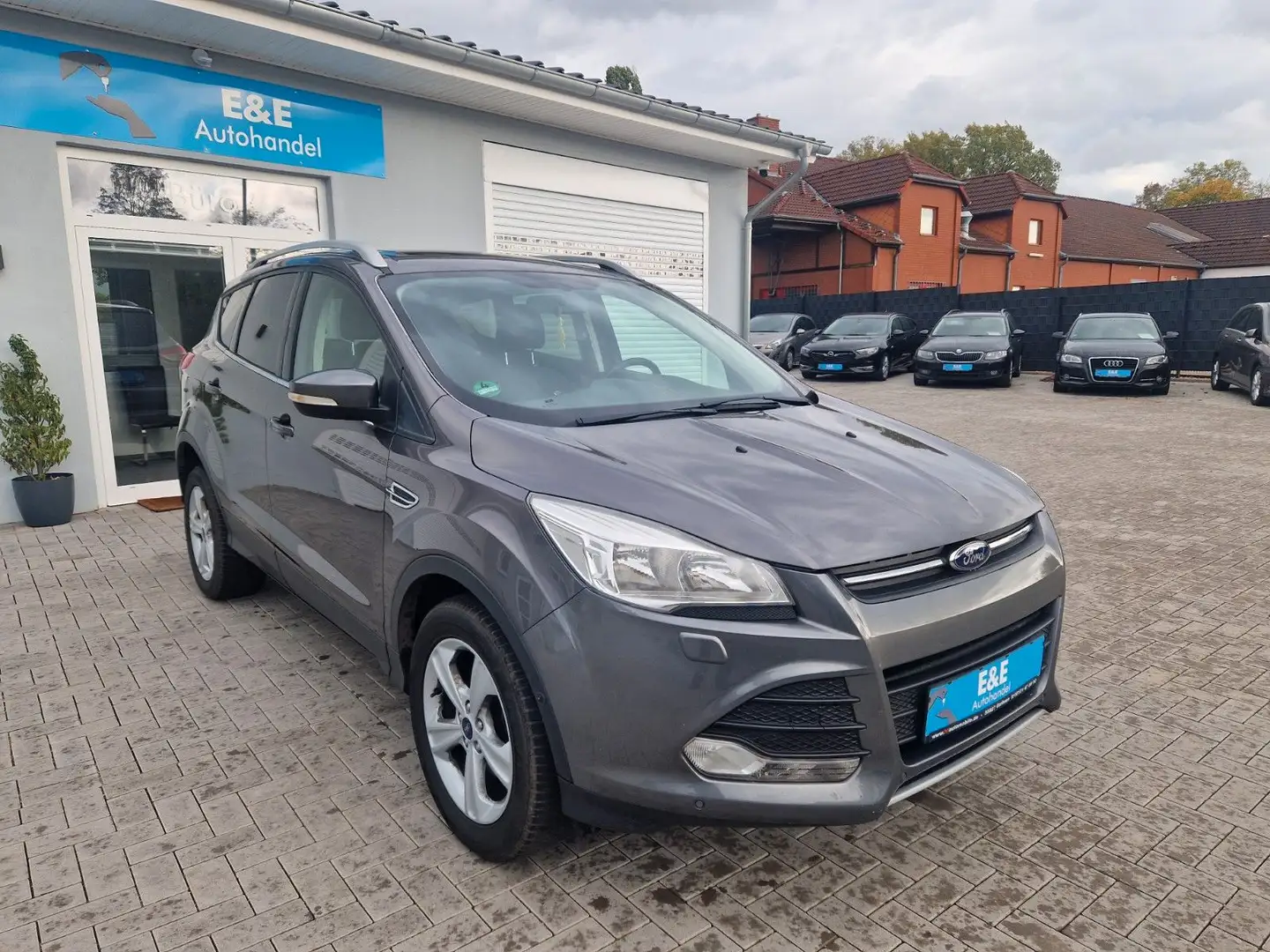 Ford Kuga Trend - 1