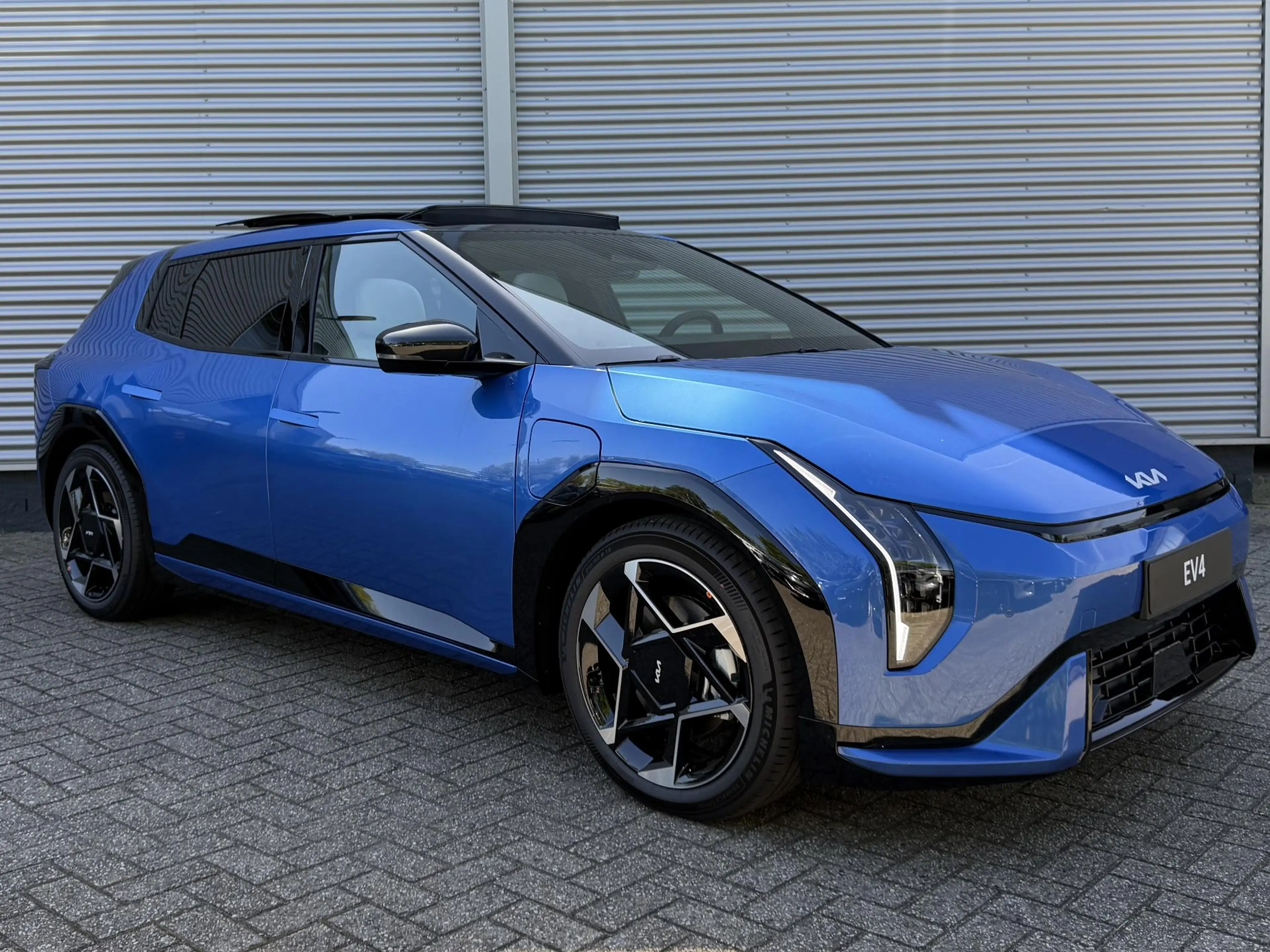 Kia EV4 GT-Line 81.4 kWh | Schuif/Kanteldak | Harman/Kardo — photo 8