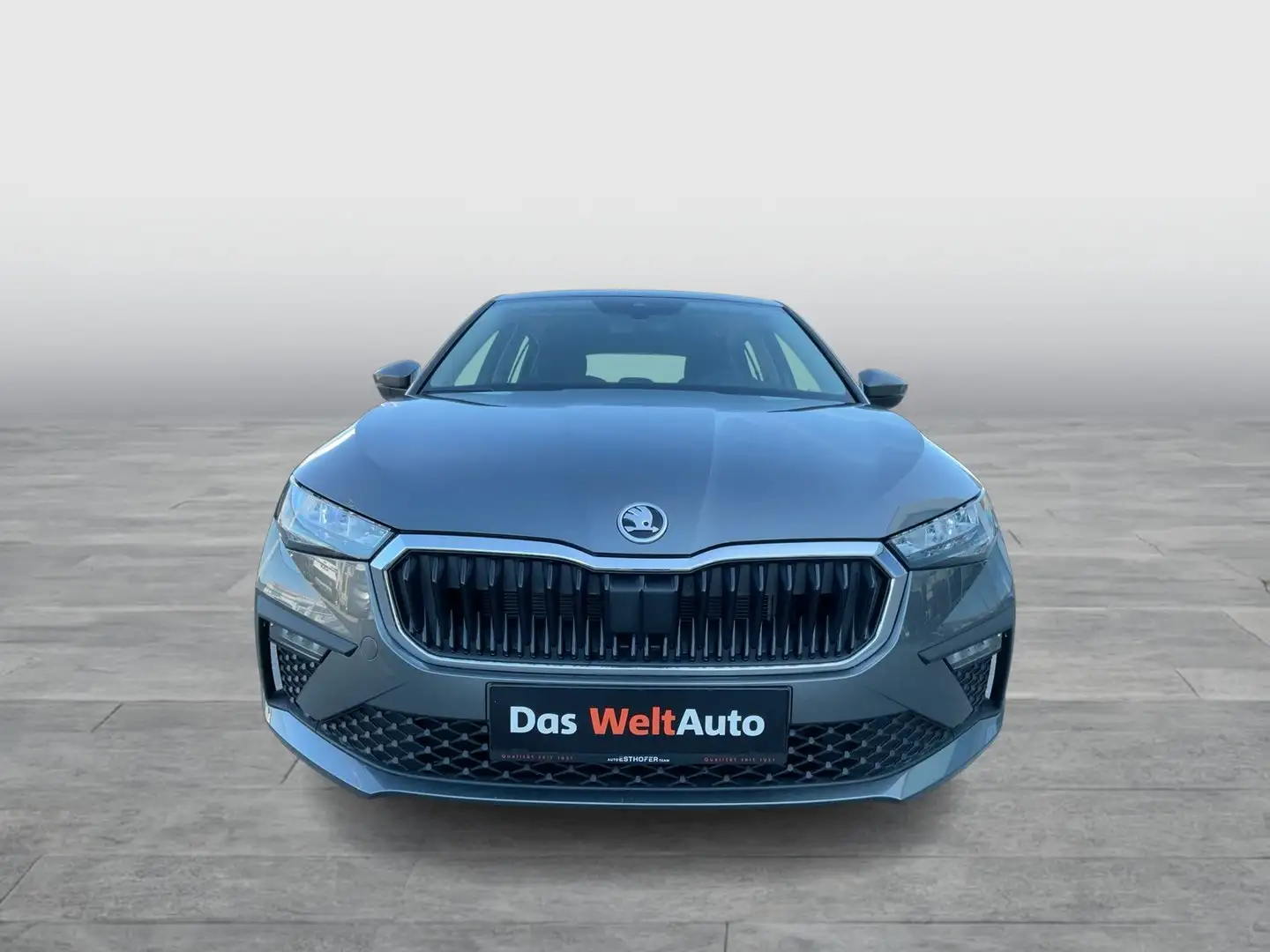 Skoda Scala Essence TSI Grau - 2