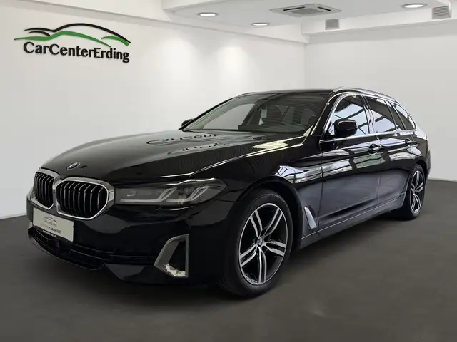 BMW 520 dTouring*aLED*ACC*Navi*360°*Leder*AHK*HiFi*