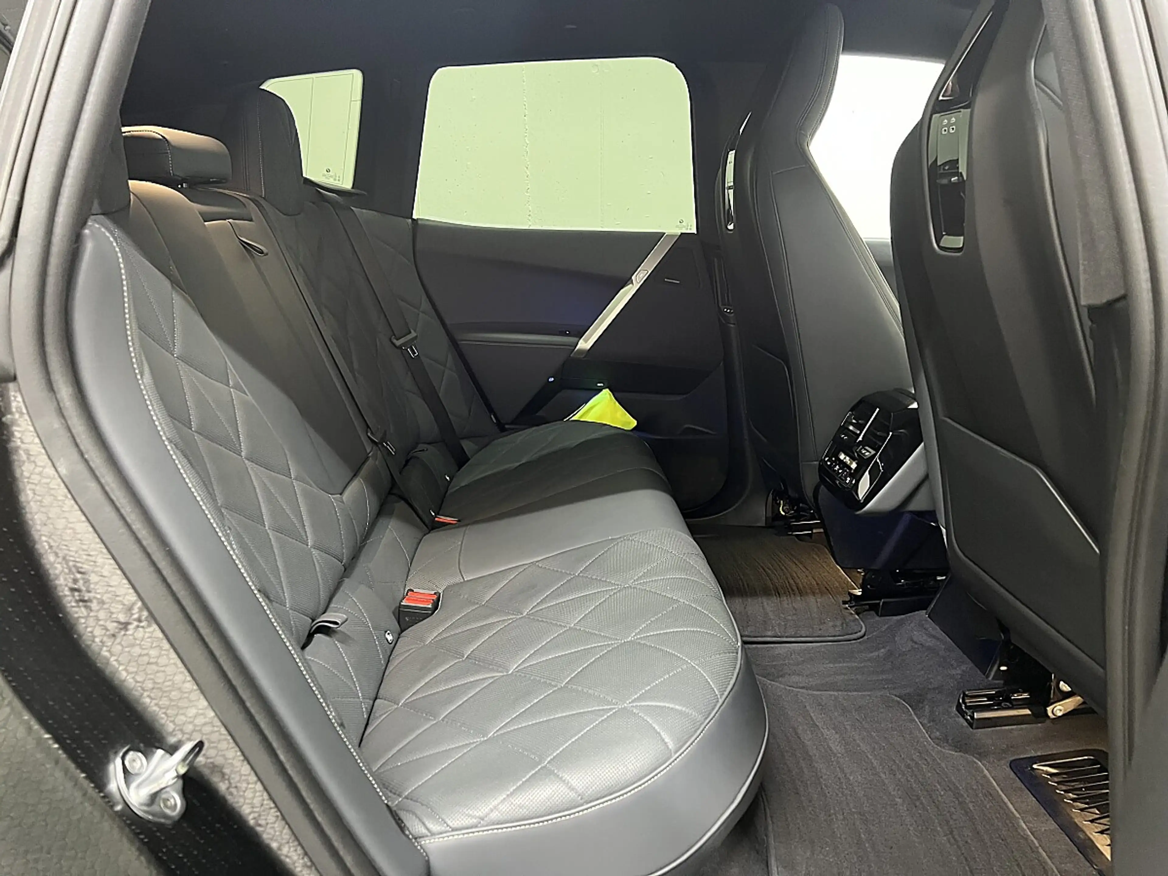 BMW iX xDrive50, Ahk, Laser, Sky Lounge, H&K,.. — photo 15