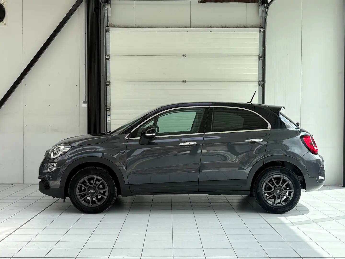 Fiat 500X 500X 1.0 *XENON * CUIR * GPS * CAMERA * CARNET * Gris - 2