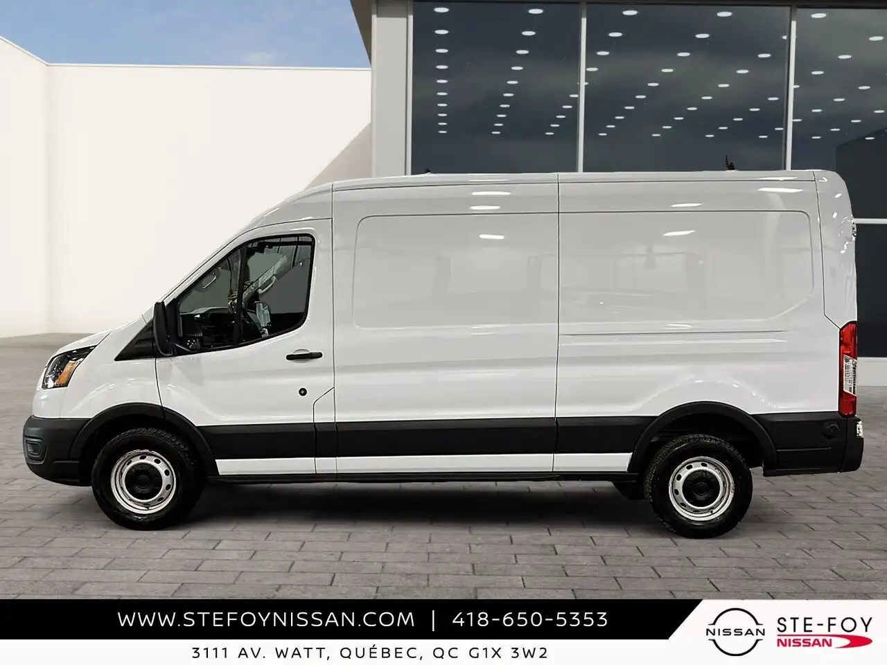 Ford Transit Cargo Van снимка Ford Transit Cargo Van