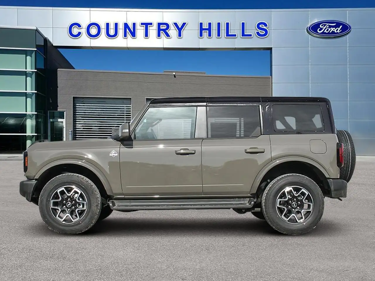 Ford Bronco снимка Ford Bronco