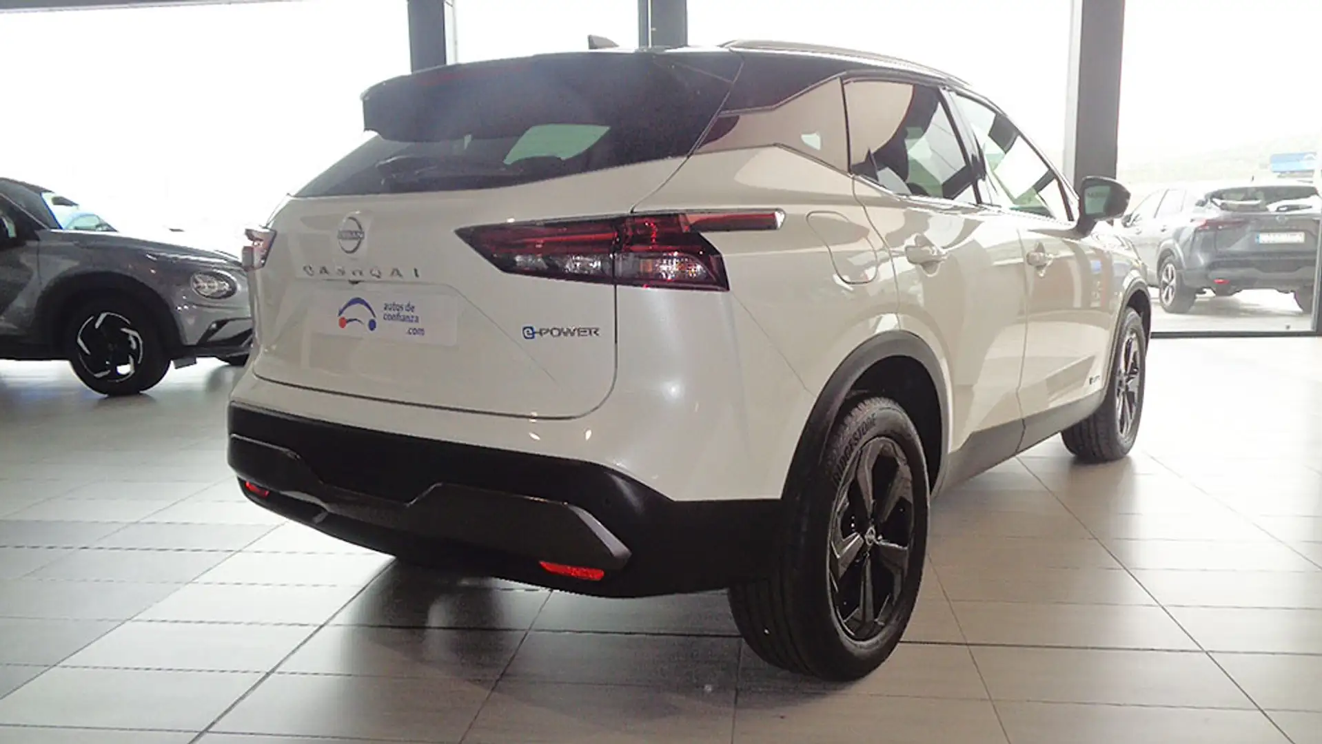 Nissan Qashqai E-POWER BLACK EDITION - 2