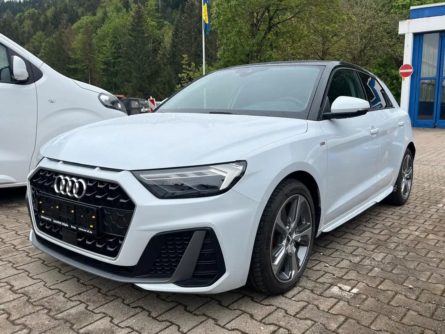 Audi A1 Sportback 40 TFSI S-Tronic S line Blanc - 1