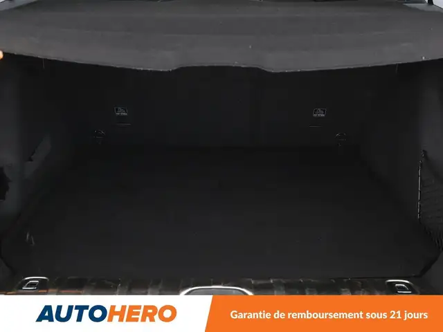 Peugeot 2008 view 17