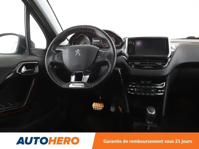 Peugeot 2008 view 13