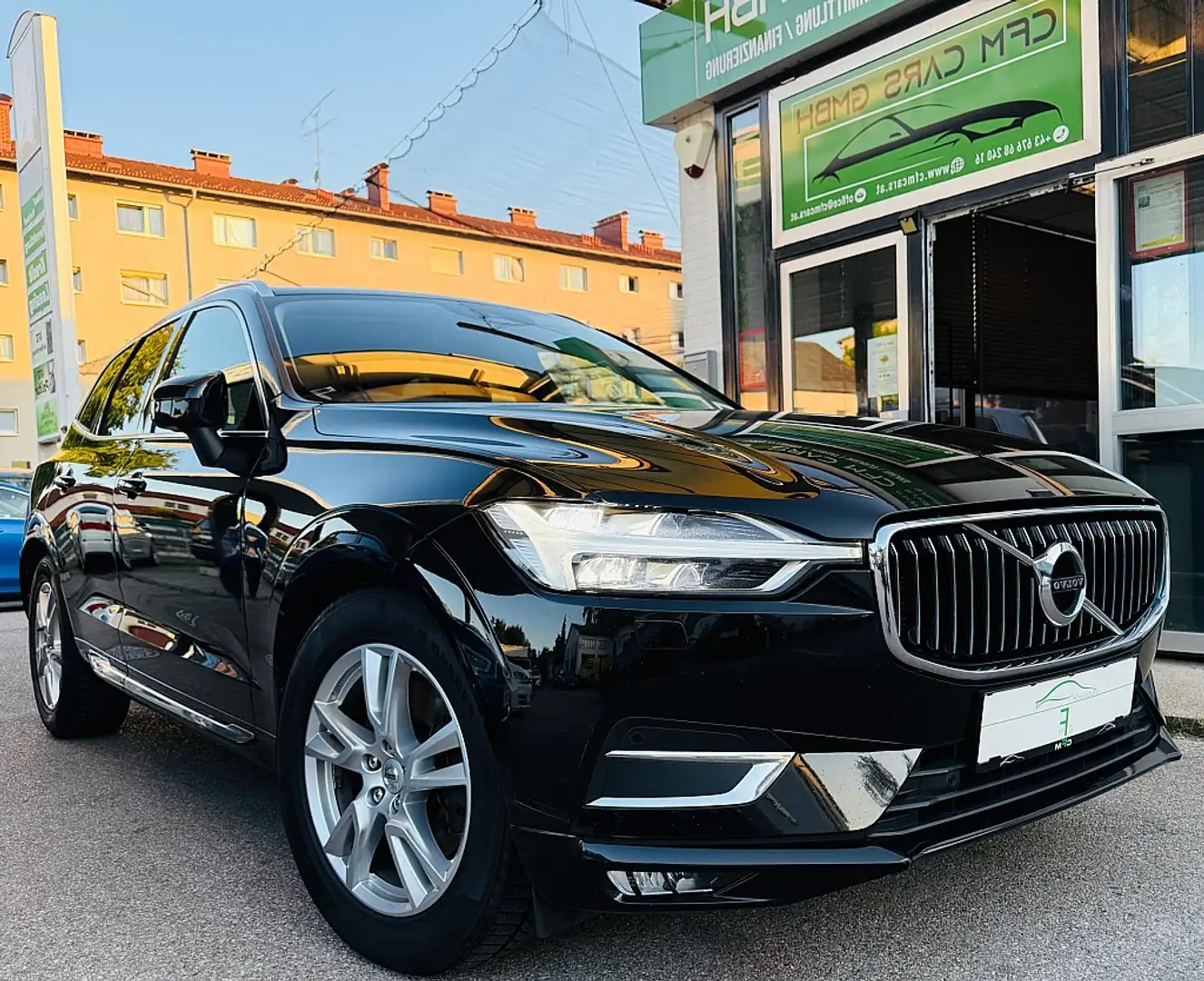 Volvo XC60 D4 Inscription AWD Geartronic Zwart - 2
