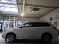 Mitsubishi Outlander PHEV Basis 4WD CarPlay/Klima/Fahrerprofil Weiß - thumbnail 4