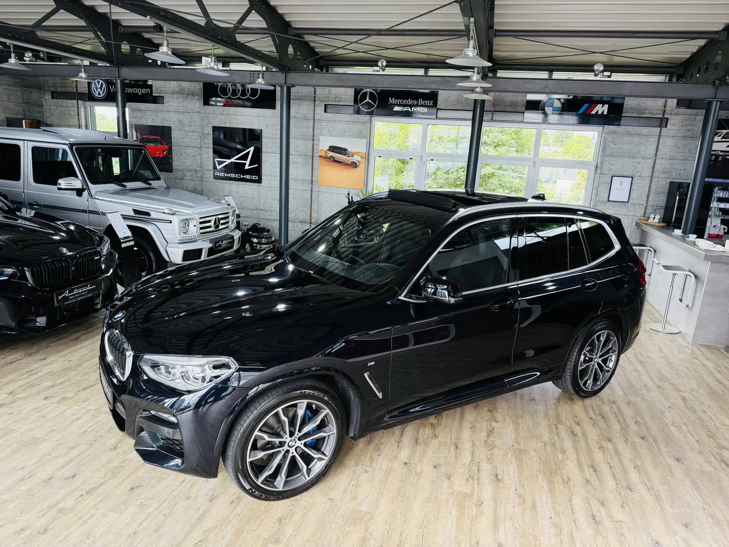 BMW X3 xDrive 30 i M Sport*PANO*AHK*LED*VIRTUAL* Schwarz - 2