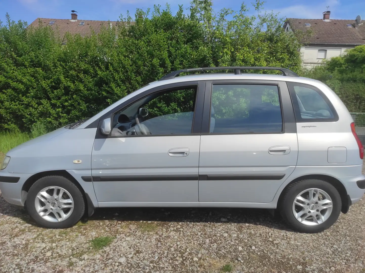 Hyundai Matrix Matrix 1.6 Edition Argintiu - 1